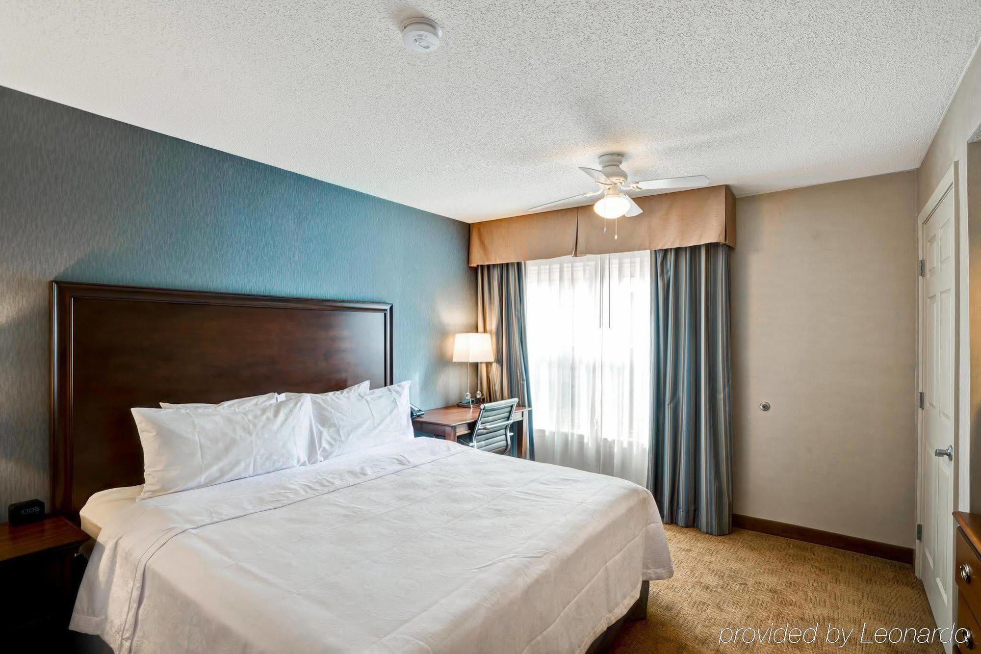 Homewood Suites By Hilton Windsor Locks Hartford Екстер'єр фото